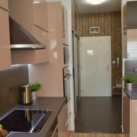 Apartman Fueredi