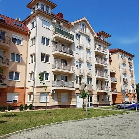 Fueredi * Debrecen