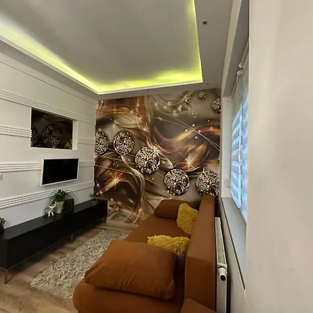 Fueredi Apartment *